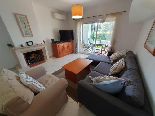 Ground Floor Laguna Golf Gem I Direct Pool & Garden Access