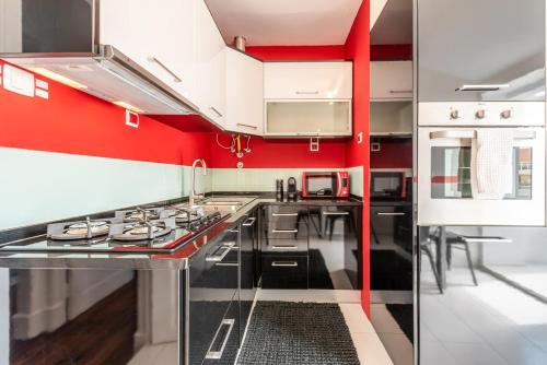 Bright & Central 1 Bedroom Apart.-w/AC+Heating