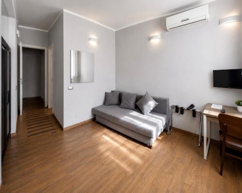 Guest House Roma private Rooms