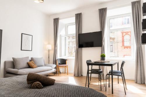 Comfertable 1BR Apartment very Central In Vienna
