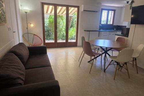 Family apartment near the calanques