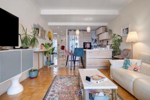 Sea View 2Bed & 2Bath Promenade