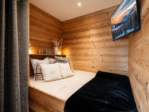 Apt cosy 4 pers, 2 ch, rénové, départ ski aux pieds