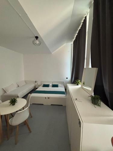 Classbnb - 4 camere in zona Stazione Centrale