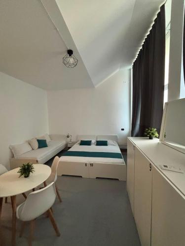 Classbnb - 4 camere in zona Stazione Centrale