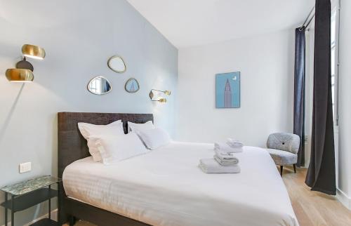 Pick A Flat's Apartment in Le Marais - Rue Saint Apoline
