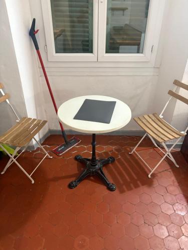 Un charmant cocon au cœur du Vieux-Nice