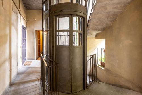 Casa dei Grifi - Historical building central Milan