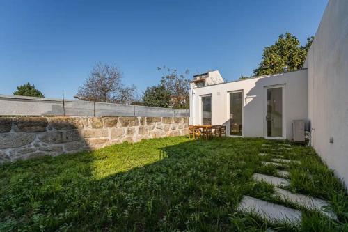 2-Bedroom Apartment with Private Garden