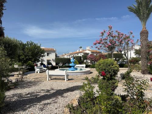Maison mitoyenne - Torrevieja Lago Jardin - Piscine communautaire