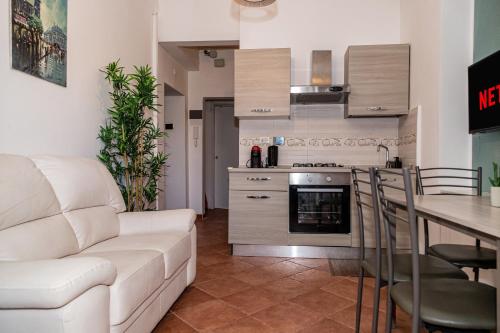 Aurelia Vatican Home