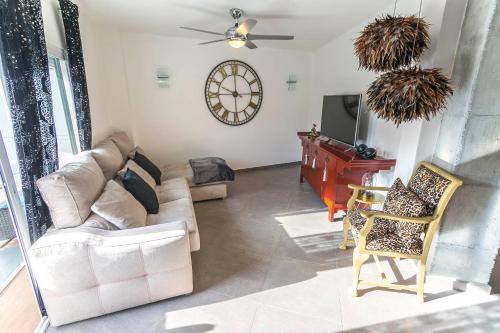 Apartamento en Edificio Coronado con piscina