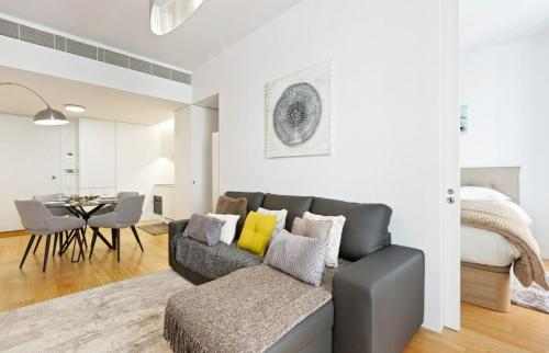 Spacious 1 Bedroom Apartment near Baixa
