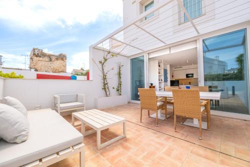 Les Terrasses B Private Rooftop Pool in Tavira