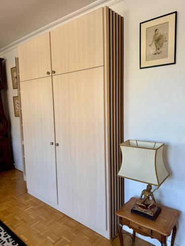 Appartement avec terrasse fleurie au dernier étage - Paris 17