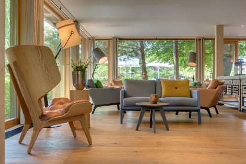 Istumisnurk majutusasutuses Hotel Strandhaus - Boutique Resort & Spa