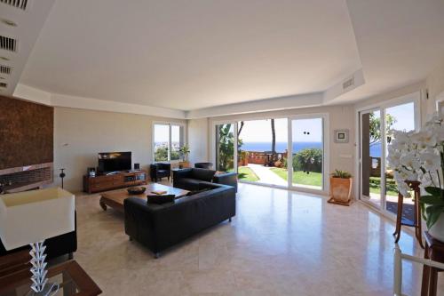 Villa Mirasol