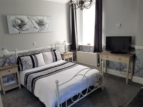 Gallery image of Oakover Guest House in Weston-super-Mare