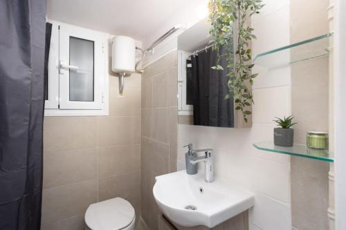 Athenian Apartment