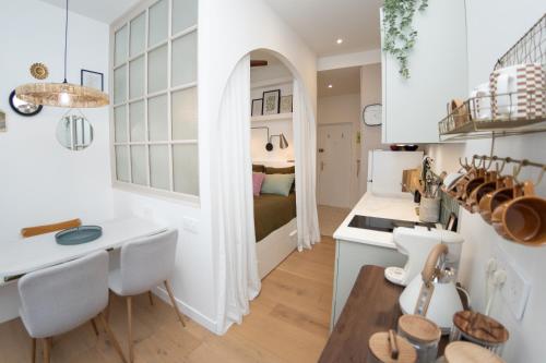 La Pendule Studio cosy à deux pas de la plage