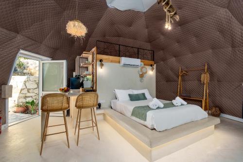 Gogna Luxury Domes - Golden Fig