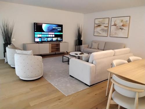 Lagoon Essence Suites