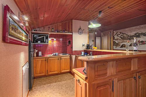 La Persévérance15 - 2BR Sleeps 6 | Near Ski Lift & Mont Blanc Views - Happy Rentals