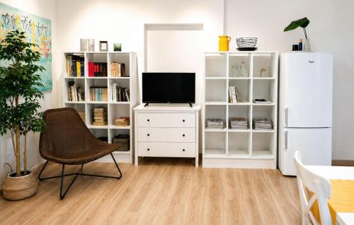 1 Bedroom Beautiful Apartment In Bibinje