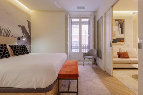 Upscale Designer Retreat in the Heart of Madrid
