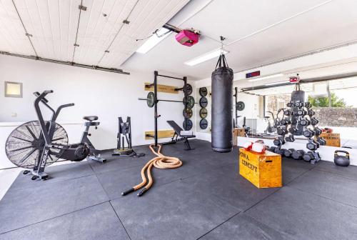 Villa Aura I Sauna, Gym, 5min Beach & City