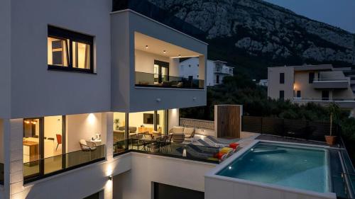 Villa Baculla by Villas Guide
