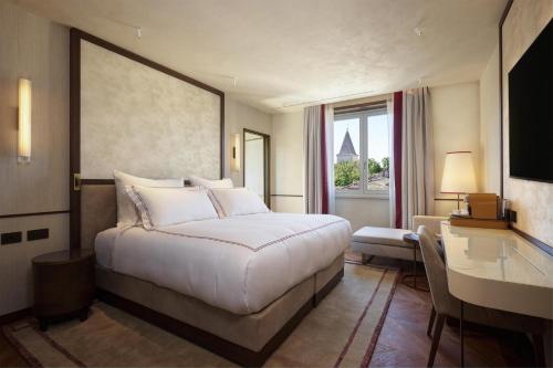 Palazzo Sanzio Rome, A Radisson Collection Hotel