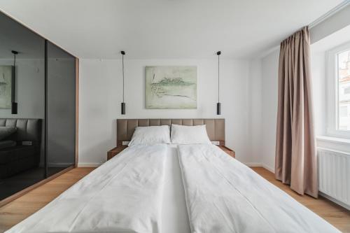 HOME1 - MaisonXV Aparthotel
