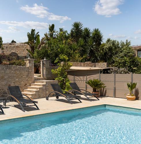 Candice Villa Historic Venetian Retreat by Rentado