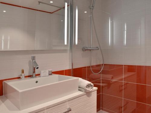 Grand appartement rénové · Proche pistes · Sud · Balcon · 11 pers · Animaux admis