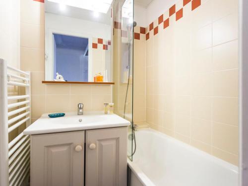 Appartement rénové calme avec balcon et wifi, 5 pers