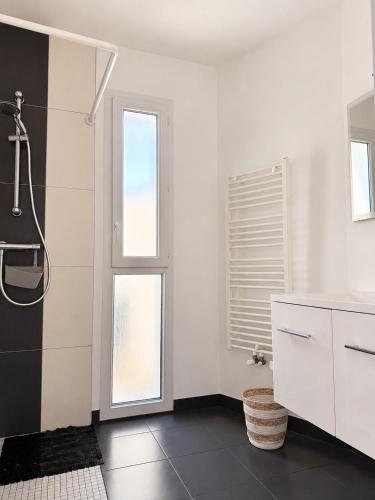 Maison familiale 3 chambres & 2 salles de bain - 7 pers