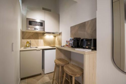 Cozy studio on Île Saint-Louis