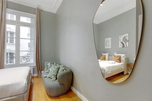 Grand appartement 1BR - Luxe Arc de Triomphe
