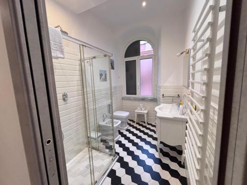 Two steps from Colosseo 2 bathrooms 2 bedrooms