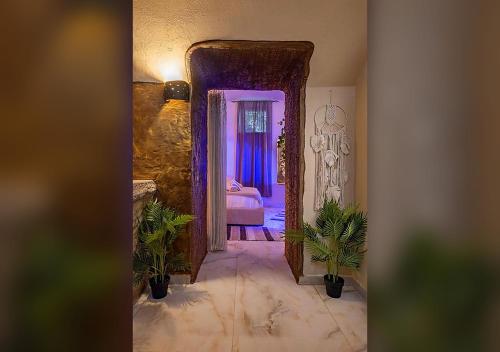 Ethnic Cave Suite