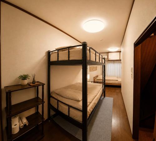 Dotonbori & Shinsaibashi Spacious Homestay