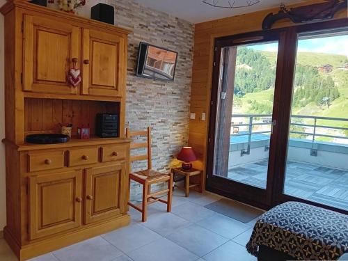 Élégant appartement à Plagne Centre avec parking et Wifi