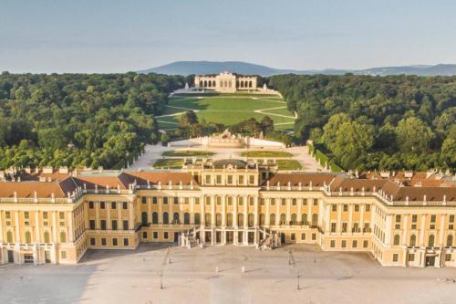 Erstklassiges Apartment in Schloss Nähe