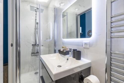 Saint Germain des Pres - Charming Studio