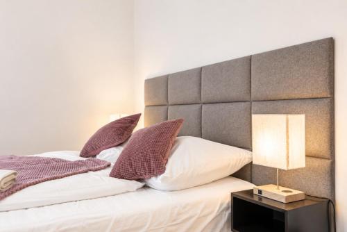 Comfy 2BR Apartment Best For Long Stay