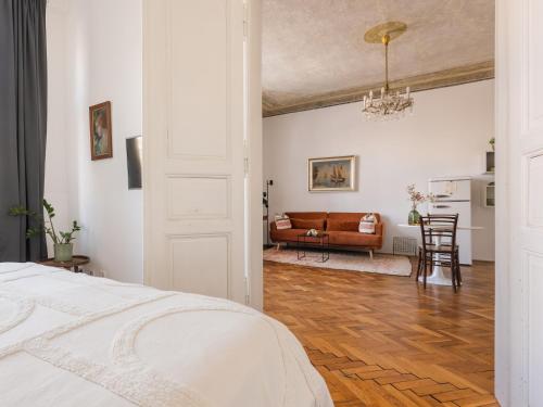 Casa Momo Boutique Apartments - Old Town - Free Parking