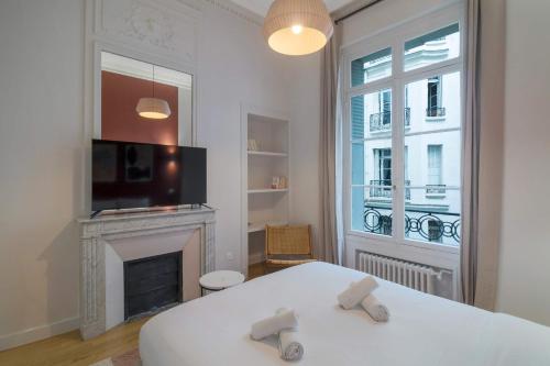 Elegant 2 air-conditioned bedrooms Close to Trocadéro