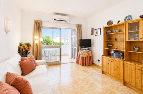 Algarve Light & Poolside Living