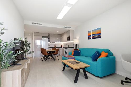 Brandnew Camarate Hills -Casares Golf Holiday Home